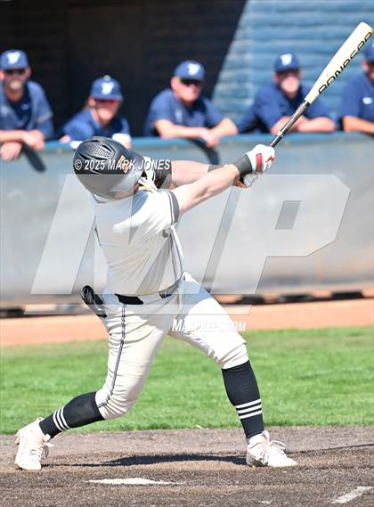 Thumbnail 1 in Erie vs. West Albany (Coach Bob Invitational) photogallery.