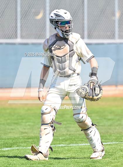 Thumbnail 3 in Erie vs. West Albany (Coach Bob Invitational) photogallery.