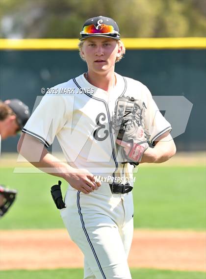 Thumbnail 2 in Erie vs. West Albany (Coach Bob Invitational) photogallery.