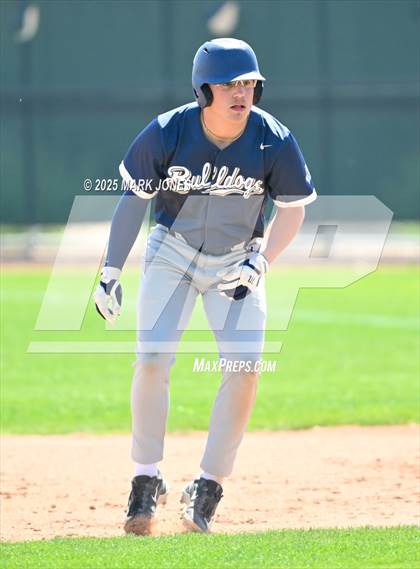 Thumbnail 2 in Erie vs. West Albany (Coach Bob Invitational) photogallery.
