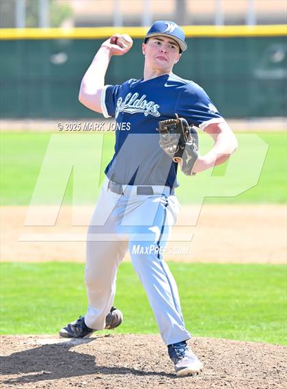 Thumbnail 2 in Erie vs. West Albany (Coach Bob Invitational) photogallery.