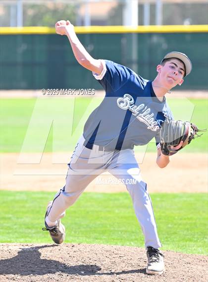 Thumbnail 2 in Erie vs. West Albany (Coach Bob Invitational) photogallery.