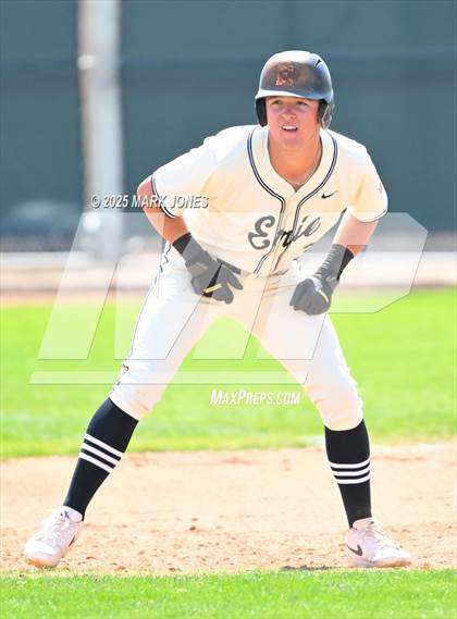 Thumbnail 2 in Erie vs. West Albany (Coach Bob Invitational) photogallery.