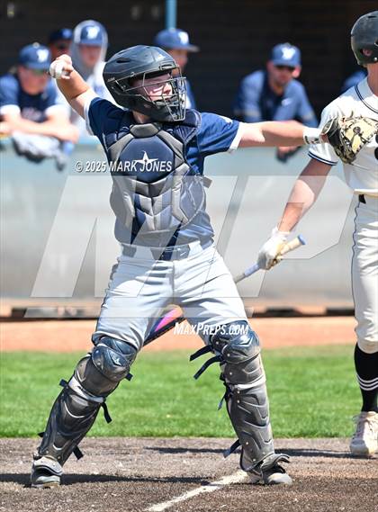 Thumbnail 3 in Erie vs. West Albany (Coach Bob Invitational) photogallery.