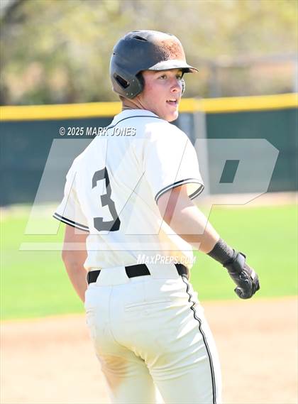Thumbnail 3 in Erie vs. West Albany (Coach Bob Invitational) photogallery.