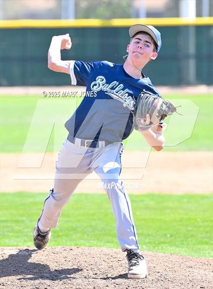 Thumbnail 3 in Erie vs. West Albany (Coach Bob Invitational) photogallery.