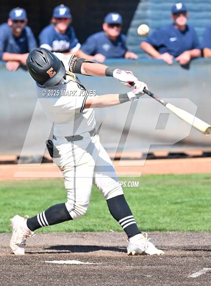 Thumbnail 2 in Erie vs. West Albany (Coach Bob Invitational) photogallery.