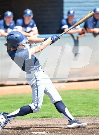 Thumbnail 2 in Erie vs. West Albany (Coach Bob Invitational) photogallery.