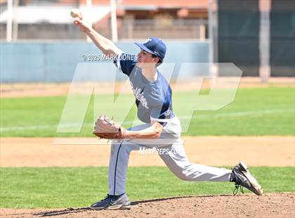 Thumbnail 2 in Erie vs. West Albany (Coach Bob Invitational) photogallery.