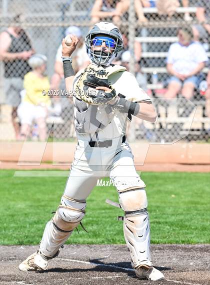 Thumbnail 2 in Erie vs. West Albany (Coach Bob Invitational) photogallery.