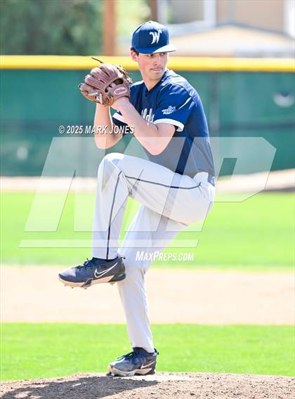 Thumbnail 2 in Erie vs. West Albany (Coach Bob Invitational) photogallery.