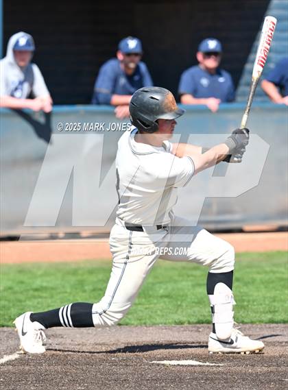 Thumbnail 3 in Erie vs. West Albany (Coach Bob Invitational) photogallery.