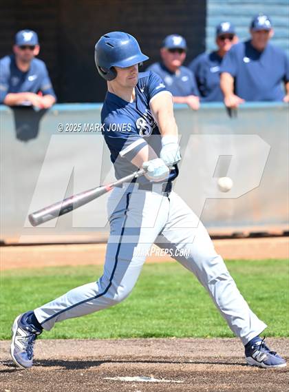 Thumbnail 2 in Erie vs. West Albany (Coach Bob Invitational) photogallery.