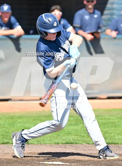 Thumbnail 2 in Erie vs. West Albany (Coach Bob Invitational) photogallery.