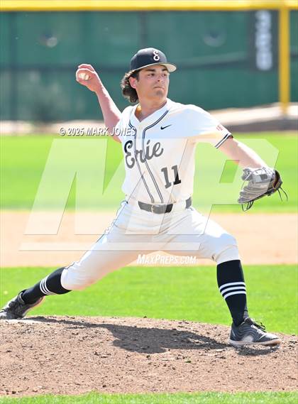 Thumbnail 2 in Erie vs. West Albany (Coach Bob Invitational) photogallery.
