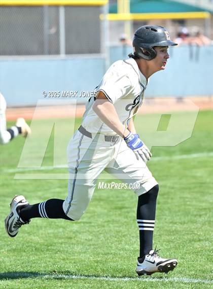 Thumbnail 3 in Erie vs. West Albany (Coach Bob Invitational) photogallery.
