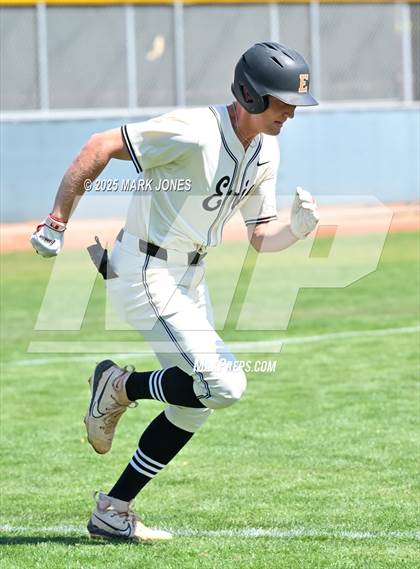 Thumbnail 2 in Erie vs. West Albany (Coach Bob Invitational) photogallery.