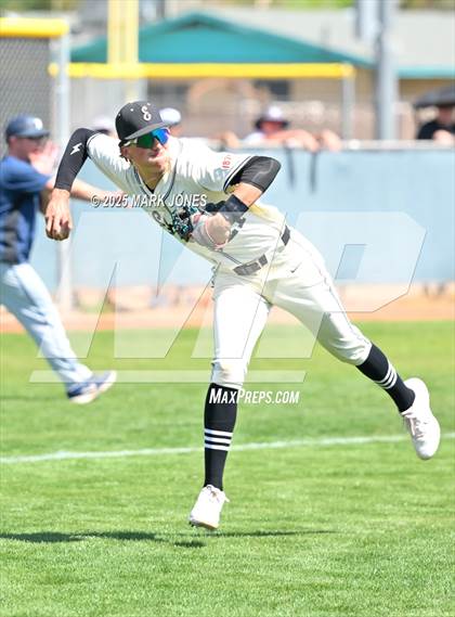 Thumbnail 2 in Erie vs. West Albany (Coach Bob Invitational) photogallery.