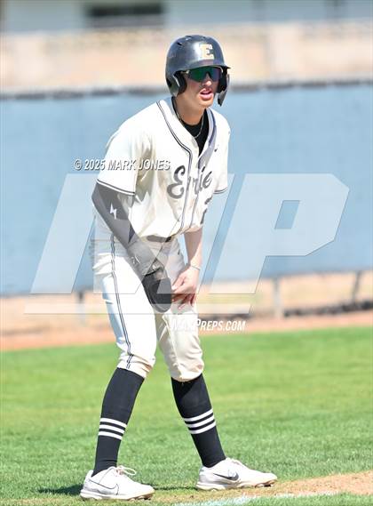 Thumbnail 2 in Erie vs. West Albany (Coach Bob Invitational) photogallery.