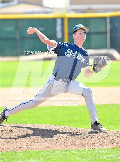 Thumbnail 3 in Erie vs. West Albany (Coach Bob Invitational) photogallery.