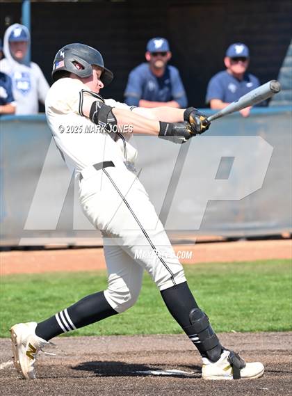 Thumbnail 2 in Erie vs. West Albany (Coach Bob Invitational) photogallery.