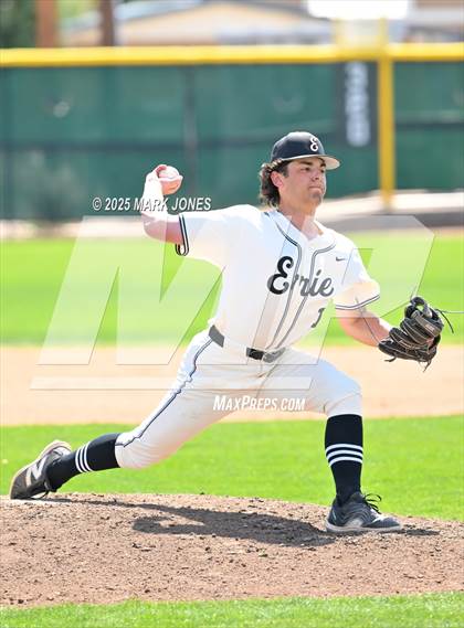 Thumbnail 3 in Erie vs. West Albany (Coach Bob Invitational) photogallery.