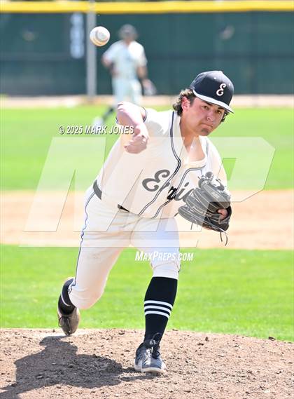 Thumbnail 2 in Erie vs. West Albany (Coach Bob Invitational) photogallery.