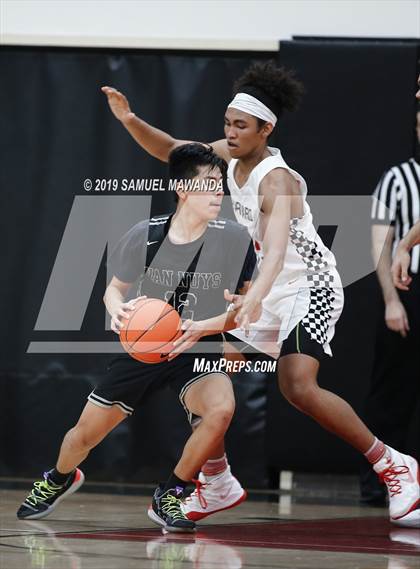 Thumbnail 1 in Van Nuys @ Harvard-Westlake (Wolverine invitational) photogallery.