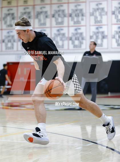 Thumbnail 1 in Van Nuys @ Harvard-Westlake (Wolverine invitational) photogallery.