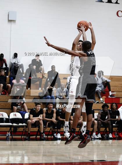 Thumbnail 2 in Van Nuys @ Harvard-Westlake (Wolverine invitational) photogallery.