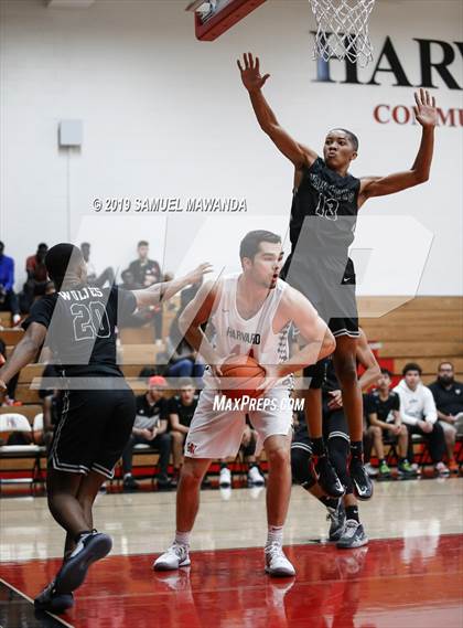Thumbnail 2 in Van Nuys @ Harvard-Westlake (Wolverine invitational) photogallery.