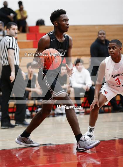 Thumbnail 3 in Van Nuys @ Harvard-Westlake (Wolverine invitational) photogallery.