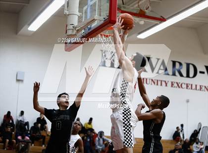 Thumbnail 1 in Van Nuys @ Harvard-Westlake (Wolverine invitational) photogallery.