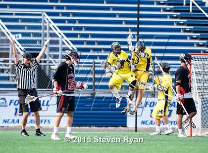 Thumbnail 3 in Syosset vs Massapequa (Section 8 Class A Final) photogallery.