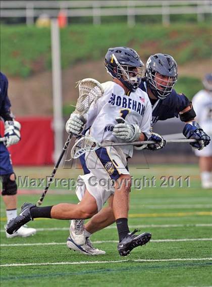 Thumbnail 3 in Huntington vs. Shoreham-Wading River (Section 11 Class B Final) photogallery.