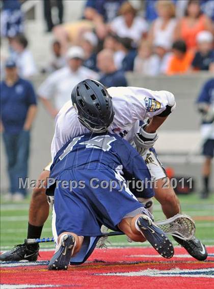 Thumbnail 3 in Huntington vs. Shoreham-Wading River (Section 11 Class B Final) photogallery.
