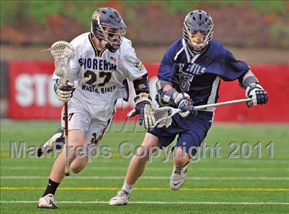 Thumbnail 1 in Huntington vs. Shoreham-Wading River (Section 11 Class B Final) photogallery.