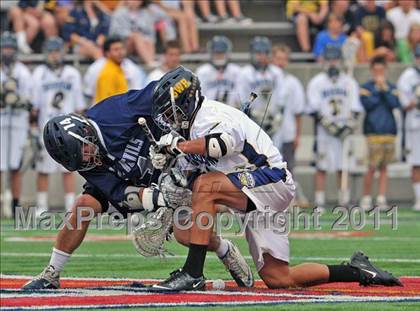 Thumbnail 3 in Huntington vs. Shoreham-Wading River (Section 11 Class B Final) photogallery.