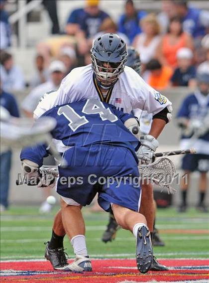 Thumbnail 2 in Huntington vs. Shoreham-Wading River (Section 11 Class B Final) photogallery.