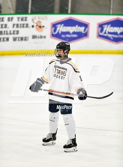 Thumbnail 3 in Aquinas Institute vs Webster Thomas (NYSPHSAA Section 5 Class B Final) photogallery.