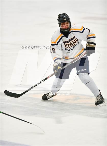 Thumbnail 3 in Aquinas Institute vs Webster Thomas (NYSPHSAA Section 5 Class B Final) photogallery.