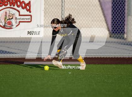 Thumbnail 2 in Firebaugh @ Norwalk photogallery.
