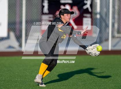 Thumbnail 1 in Firebaugh @ Norwalk photogallery.