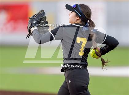Thumbnail 2 in Firebaugh @ Norwalk photogallery.