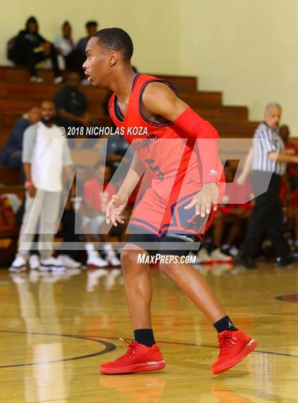 Thumbnail 1 in Leuzinger vs. Executive Prep Academy (Katani Classic) photogallery.