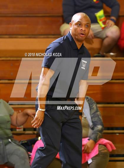 Thumbnail 2 in Leuzinger vs. Executive Prep Academy (Katani Classic) photogallery.