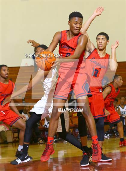 Thumbnail 1 in Leuzinger vs. Executive Prep Academy (Katani Classic) photogallery.