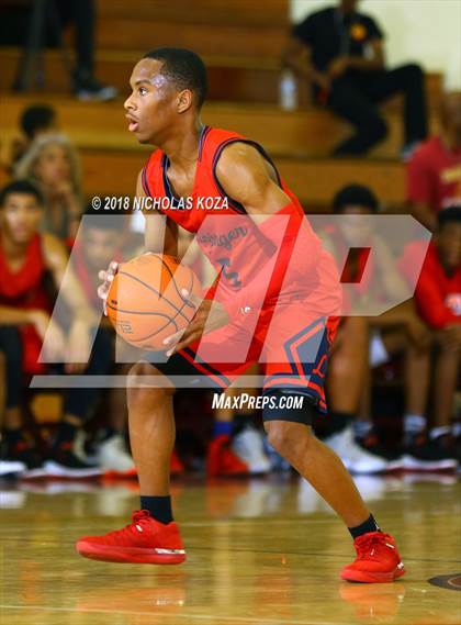 Thumbnail 3 in Leuzinger vs. Executive Prep Academy (Katani Classic) photogallery.