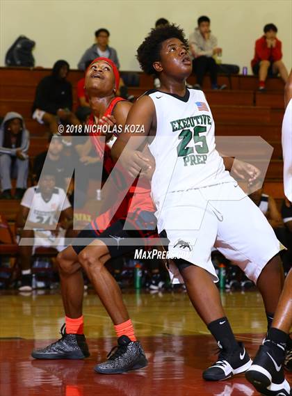 Thumbnail 1 in Leuzinger vs. Executive Prep Academy (Katani Classic) photogallery.