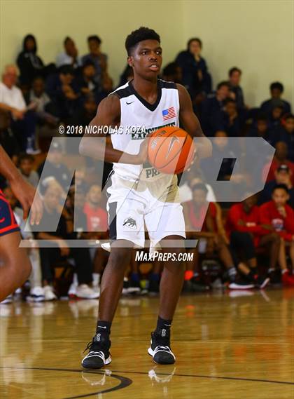 Thumbnail 2 in Leuzinger vs. Executive Prep Academy (Katani Classic) photogallery.